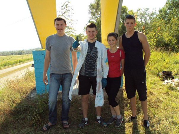 Процес реставрації стели Чернігова